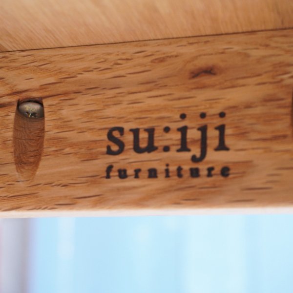 建材メーカーのWOODONEが手掛けるSu:iji furniture(スイージー