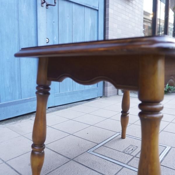 Karimoku(カリモク家具)のCOLONIAL(コロニアル)シリーズ サイド Karimoku(カリモク家具)のCOLONIAL(コロニアル)シリーズ サイド