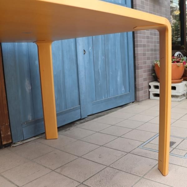 値下げ/Tendo(天童木工)より建築家 坂倉準三の研究所がデザイン