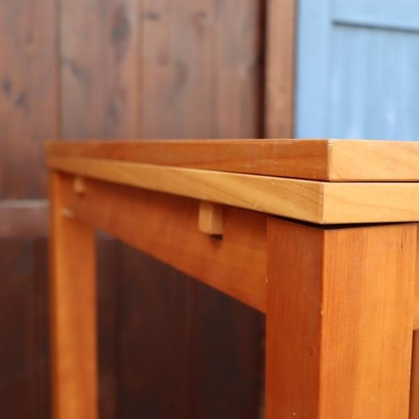 unico(ウニコ)のVIVO:Extension table！チェリー材のナチュラル感と