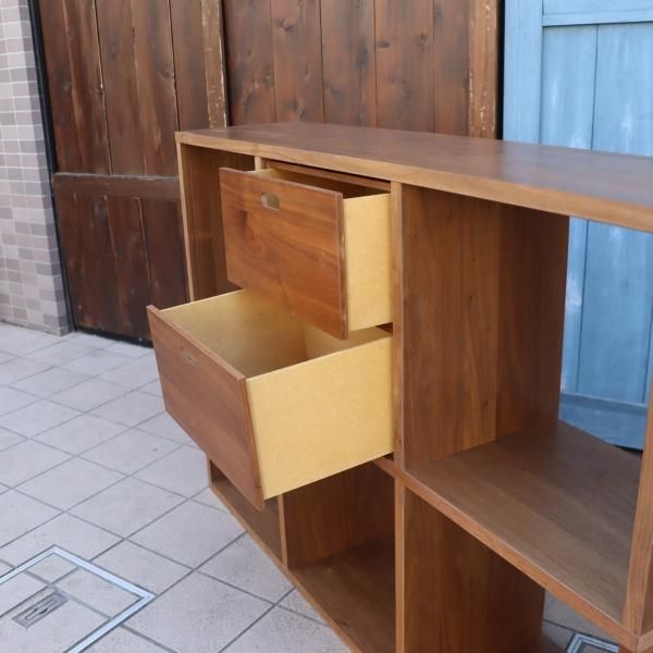 人気の無印良品(MUJI)のウォールナット材 2段・3列スタッキング 人気の無印良品(MUJI)のウォールナット材 2段・3列スタッキング