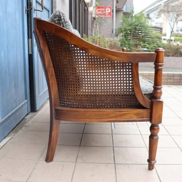 Karimoku(カリモク家具)のCOLONIAL(コロニアル)シリーズ WC55 2 Karimoku(カリモク家具)のCOLONIAL(コロニアル)シリーズ WC55 2