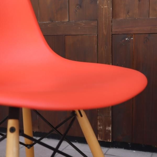 Hermanmiller(ハーマンミラー)社のイームズ ダウェルベース Hermanmiller(ハーマンミラー)社のイームズ ダウェルベース