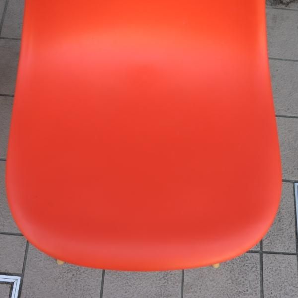 Hermanmiller(ハーマンミラー)社のイームズ ダウェルベース Hermanmiller(ハーマンミラー)社のイームズ ダウェルベース