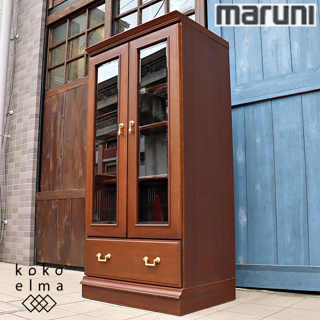 人気のmaruni(マルニ木工)の地中海シリーズ ミドルボードです！！クラシックなデザインが印象的なアンティーク調キャビネットは食器棚や本棚としてもおススメです♪