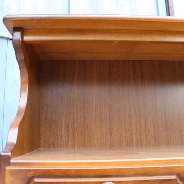 karimoku(カリモク家具)の人気シリーズCOLONIAL(コロニアル)の