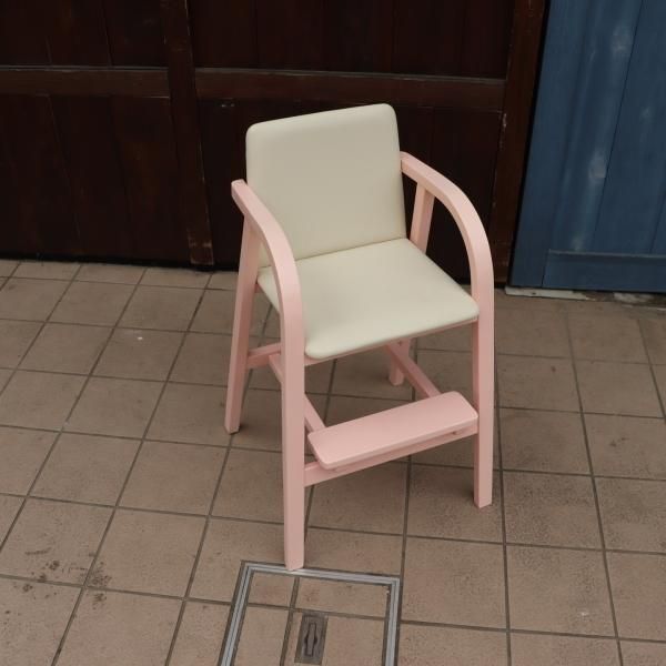 IDC OTSUKA(大塚家具)にて取り扱われているブランド秋田木工の
