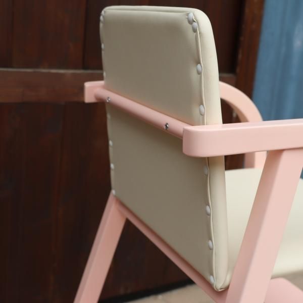 IDC OTSUKA(大塚家具)にて取り扱われているブランド秋田木工の IDC OTSUKA(大塚家具)にて取り扱われているブランド秋田木工の