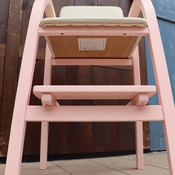 IDC OTSUKA(大塚家具)にて取り扱われているブランド秋田木工の IDC OTSUKA(大塚家具)にて取り扱われているブランド秋田木工の