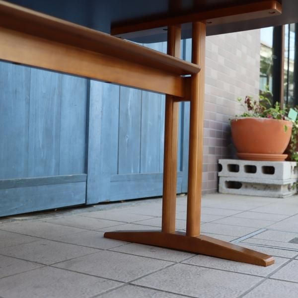 karimoku60(カリモク60+) カフェテーブル1200/ホワイトです karimoku60(カリモク60+) カフェテーブル1200/ホワイトです