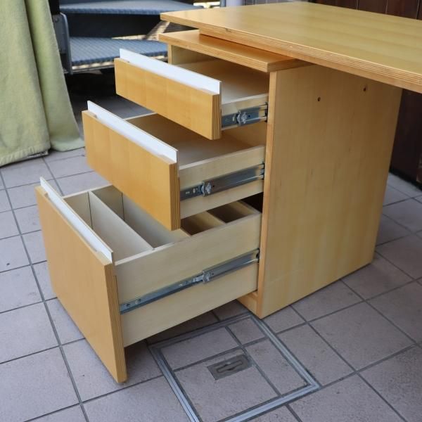 ACTUS(アクタス)で取り扱われていたvario(ヴァリオ) メープル材 ACTUS(アクタス)で取り扱われていたvario(ヴァリオ) メープル材