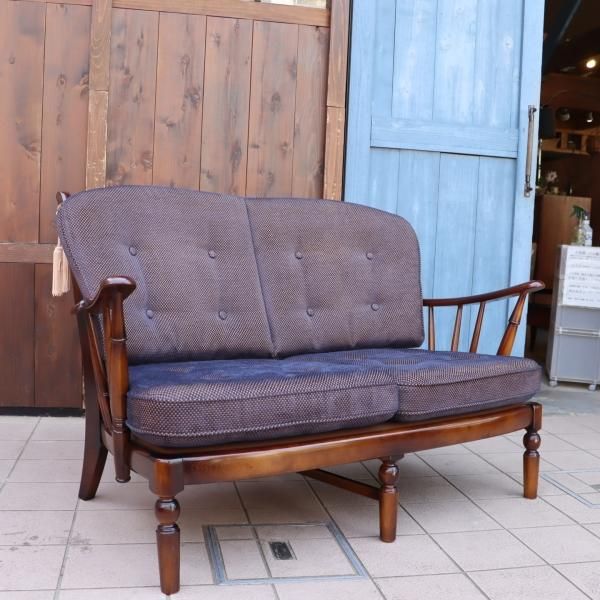 Karimoku(カリモク家具)のCOLONIAL(コロニアル)シリーズWC4702 2