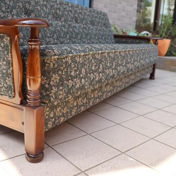Karimoku(カリモク家具)のCOLONIAL(コロニアル)シリーズ Karimoku(カリモク家具)のCOLONIAL(コロニアル)シリーズ