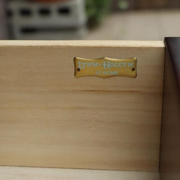 IDC OTSUKA(大塚家具)取り扱いブランドLYNN HOLLYN(リンホーリン IDC OTSUKA(大塚家具)取り扱いブランドLYNN HOLLYN(リンホーリン