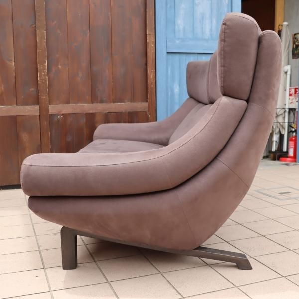 人気のkarimoku(カリモク家具)よりUU4612 2人掛けソファー 人気のkarimoku(カリモク家具)よりUU4612 2人掛けソファー