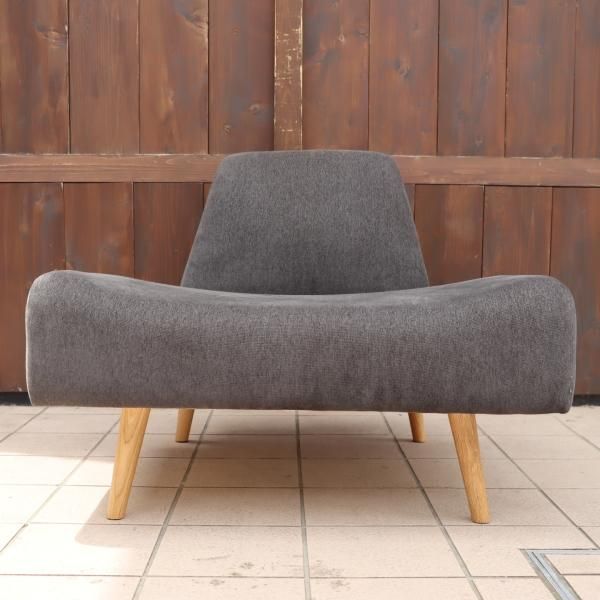 IDEE(イデー)のAOSOFA(アーオソファ)1シーターです。低めの IDEE(イデー)のAOSOFA(アーオソファ)1シーターです。低めの