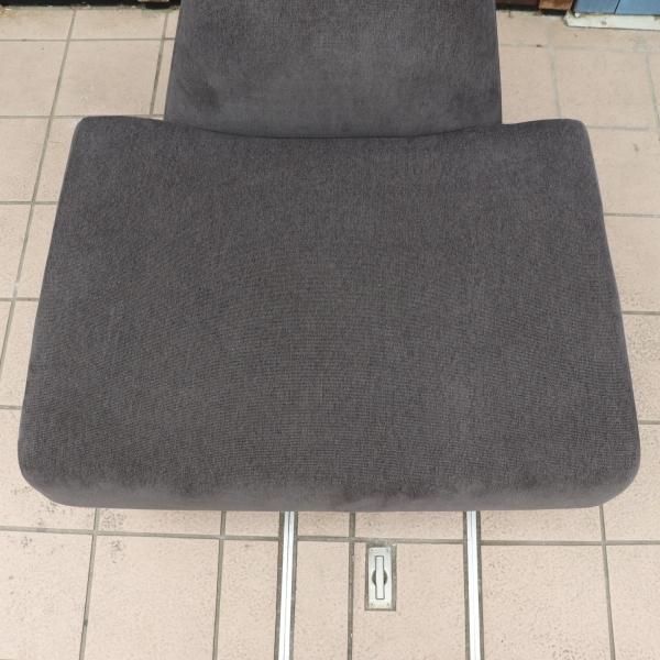 IDEE(イデー)のAOSOFA(アーオソファ)1シーターです。低めの IDEE(イデー)のAOSOFA(アーオソファ)1シーターです。低めの