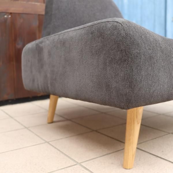IDEE(イデー)のAOSOFA(アーオソファ)1シーターです。低めの IDEE(イデー)のAOSOFA(アーオソファ)1シーターです。低めの