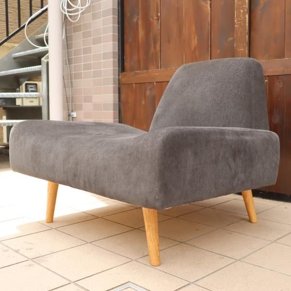 IDEE(イデー)のAOSOFA(アーオソファ)1シーターです。低めの IDEE(イデー)のAOSOFA(アーオソファ)1シーターです。低めの