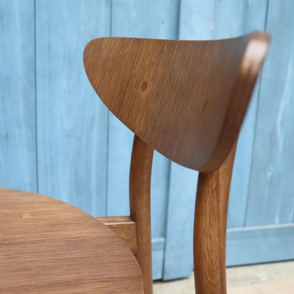 飛騨産業 ダイニングチェア コブリナ 美品 / キツツキマーク ① 飛騨高山の家具メーカーキツツキマークの