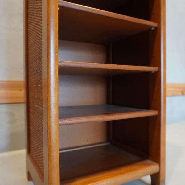 国内老舗家具メーカーkarimoku(カリモク家具)のスリッパラック 国内老舗家具メーカーkarimoku(カリモク家具)のスリッパラック