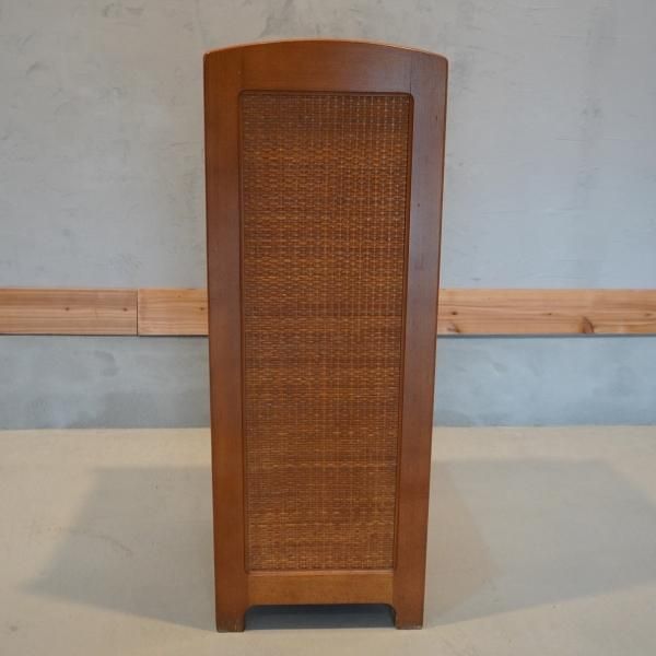 国内老舗家具メーカーkarimoku(カリモク家具)のスリッパラック 国内老舗家具メーカーkarimoku(カリモク家具)のスリッパラック