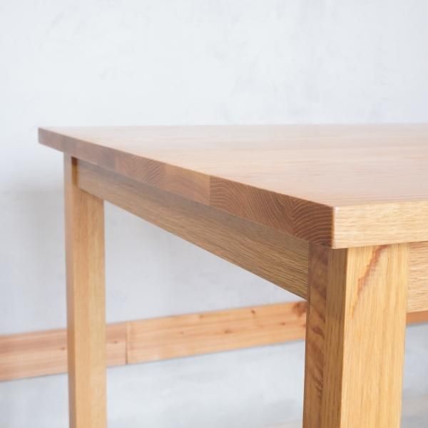 無印良品(MUJI)の人気のオーク材無垢材ダイニングテーブル 無印良品(MUJI)の人気のオーク材無垢材ダイニングテーブル