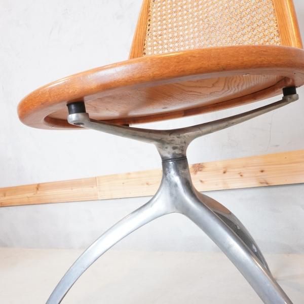 【希少】カッシーナ ヴィンテージチェア U08 ラベル付　愛好家・コレクター向け 稀少なCassina ixc.(カッシーナ イクスシー)のYOUNG GIRL(ヤング