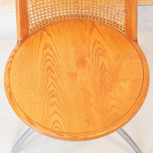 稀少なCassina ixc.(カッシーナ イクスシー)のYOUNG GIRL(ヤング 稀少なCassina ixc.(カッシーナ イクスシー)のYOUNG GIRL(ヤング