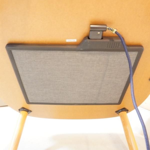 人気の無印良品(MUJI)の正方形こたつテーブルです。木の 人気の無印良品(MUJI)の正方形こたつテーブルです。木の