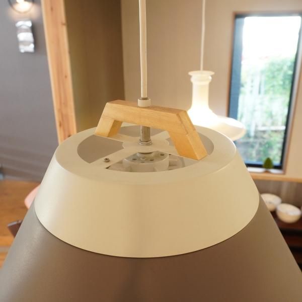unico(ウニコ)のLAMP by 2TONE 3BULB ペンダントライトです unico(ウニコ)のLAMP by 2TONE 3BULB ペンダントライトです