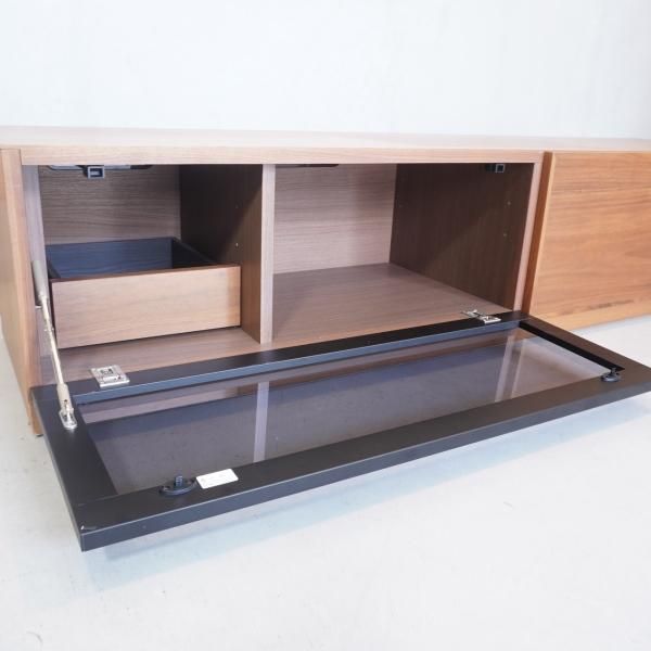 ACTUS(アクタス)のSHINE(シャイン)テレビボードです ACTUS(アクタス)のSHINE(シャイン)テレビボードです