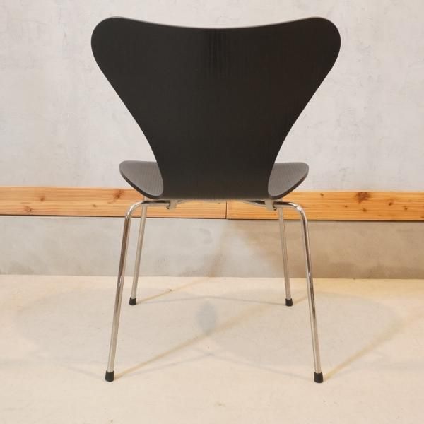 Fritz Hansen(フリッツハンセン)社のアルネ・ヤコブセン デザイン