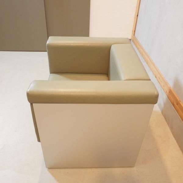 イタリアの高級ブランドCassina(カッシーナ)/INTER DÉCOR AIR イタリアの高級ブランドCassina(カッシーナ)/INTER DÉCOR AIR