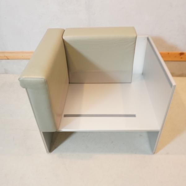 値下げ/高級ブランドCassina(カッシーナ)/INTER DÉCOR AIR FRAME 値下げ/高級ブランドCassina(カッシーナ)/INTER DÉCOR AIR FRAME