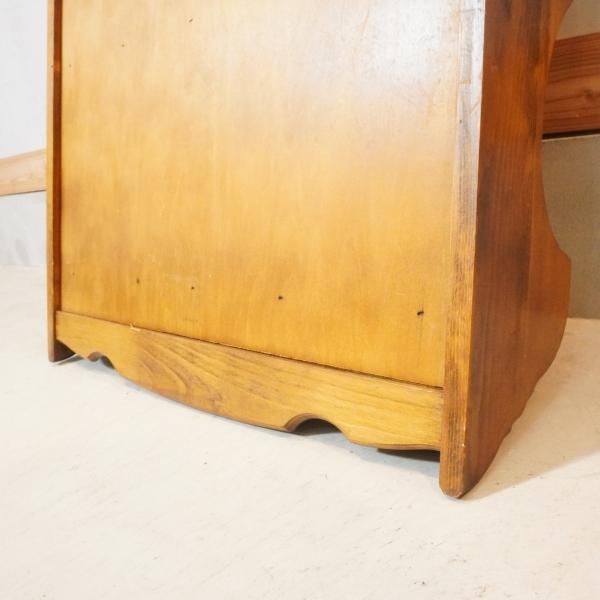 Karimoku(カリモク家具)のCOLONIAL(コロニアル)シリーズ Karimoku(カリモク家具)のCOLONIAL(コロニアル)シリーズ
