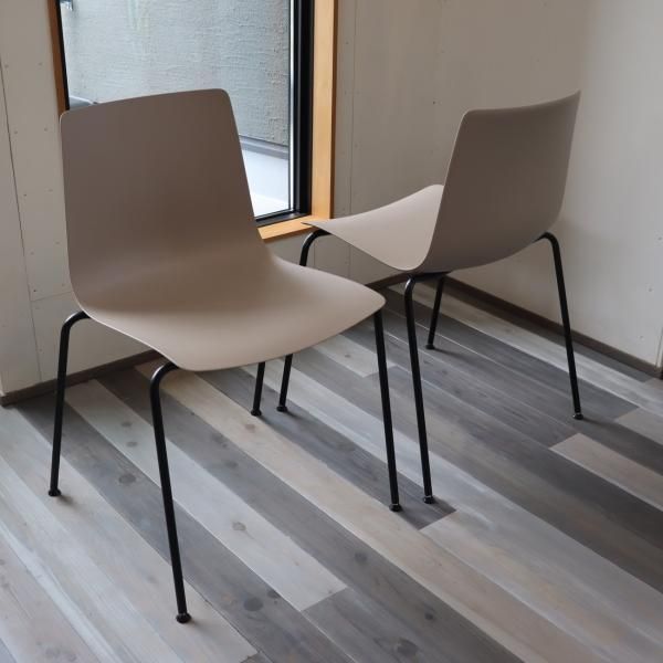 Cassina(カッシーナ)取り扱いブランドAlias(アリアス)のSLIM Cassina(カッシーナ)取り扱いブランドAlias(アリアス)のSLIM
