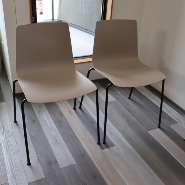 Cassina(カッシーナ)取り扱いブランドAlias(アリアス)のSLIM Cassina(カッシーナ)取り扱いブランドAlias(アリアス)のSLIM