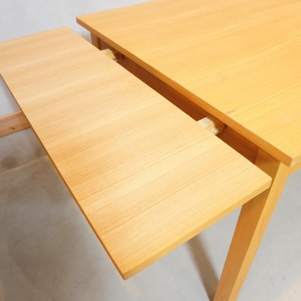 人気の無印良品(MUJI)より稀少なタモ材を使用した 人気の無印良品(MUJI)より稀少なタモ材を使用した