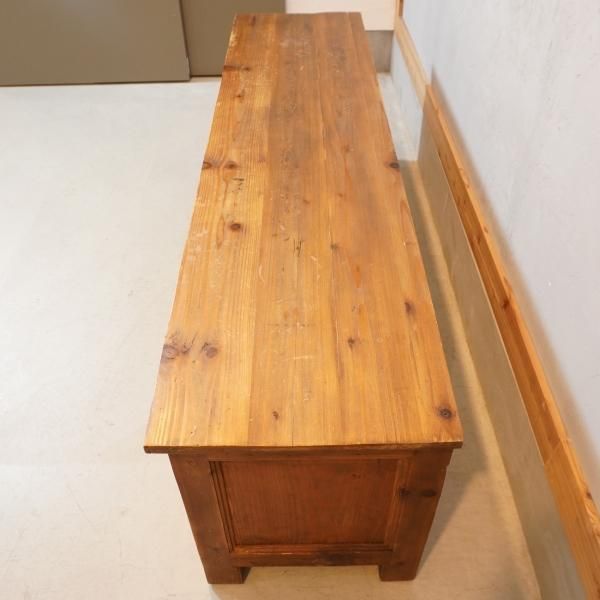 KNOT ANTIQUES(ノットアンティークス)のGRAM(グラム)テレビ KNOT ANTIQUES(ノットアンティークス)のGRAM(グラム)テレビ