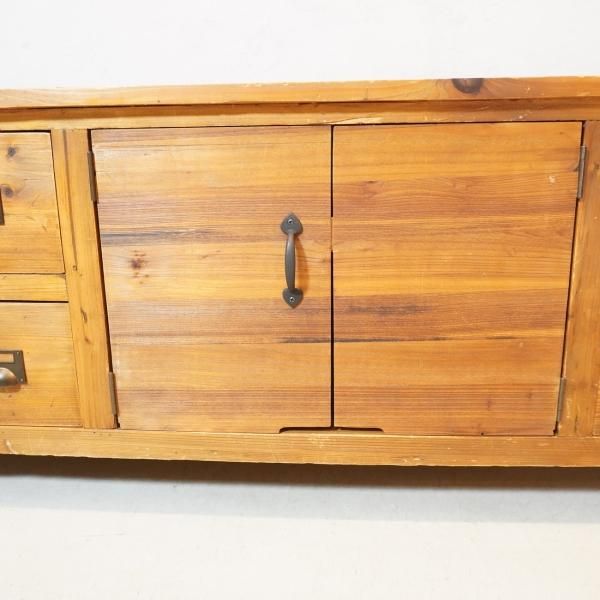 KNOT ANTIQUES(ノットアンティークス)のGRAM(グラム)テレビ KNOT ANTIQUES(ノットアンティークス)のGRAM(グラム)テレビ