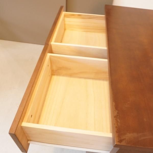 人気の無印良品(MUJI)の木製キャビネット・木製扉・タモ材です 人気の無印良品(MUJI)の木製キャビネット・木製扉・タモ材です