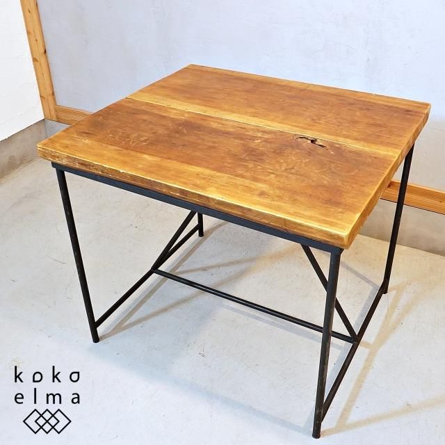 関家具発のブランドNIPPONAIRE(ニッポネア)のKARASU(カラス 関家具発のブランドNIPPONAIRE(ニッポネア)のKARASU(カラス