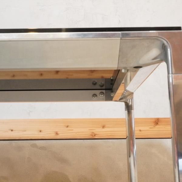 Cassina ixc.(カッシーナ イクスシー)で取り扱われているGRAB Cassina ixc.(カッシーナ イクスシー)で取り扱われているGRAB
