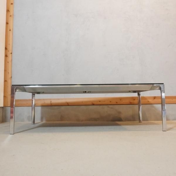 Cassina ixc.(カッシーナ イクスシー)で取り扱われているGRAB