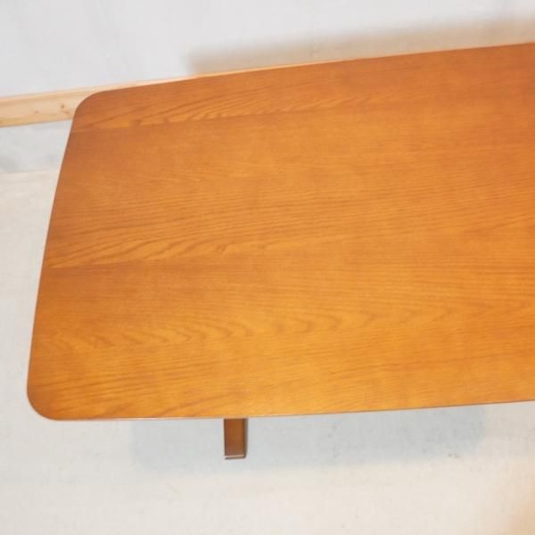 人気のkarimoku60(カリモク60) カフェテーブル1200です。ソファ 人気のkarimoku60(カリモク60) カフェテーブル1200です。ソファ