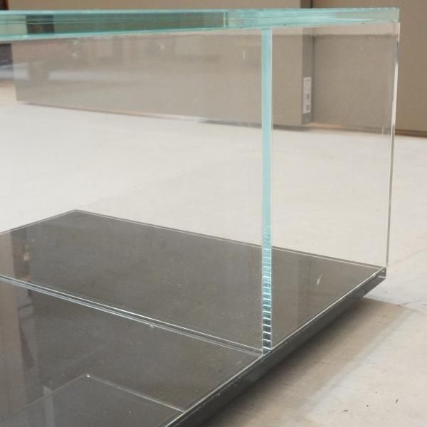 Cassina ixc.(カッシーナ イクスシー)で取り扱われているピエロ Cassina ixc.(カッシーナ イクスシー)で取り扱われているピエロ