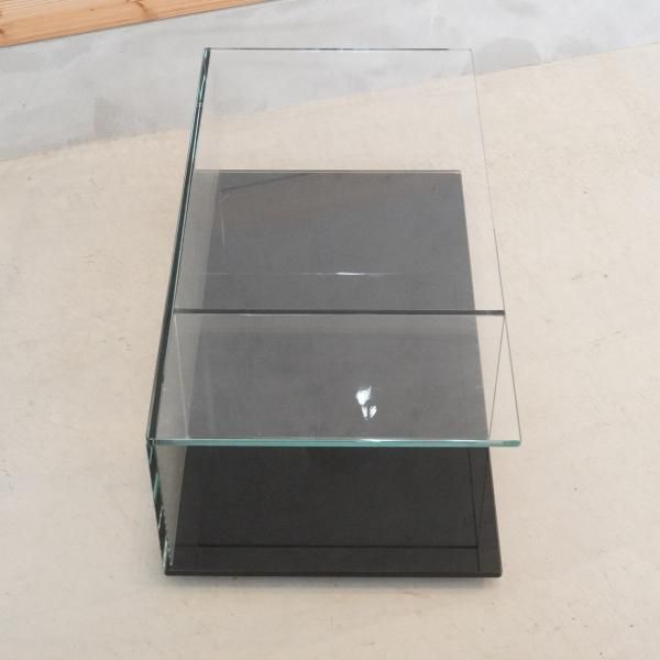 Cassina ixc.(カッシーナ イクスシー)で取り扱われているピエロ Cassina ixc.(カッシーナ イクスシー)で取り扱われているピエロ
