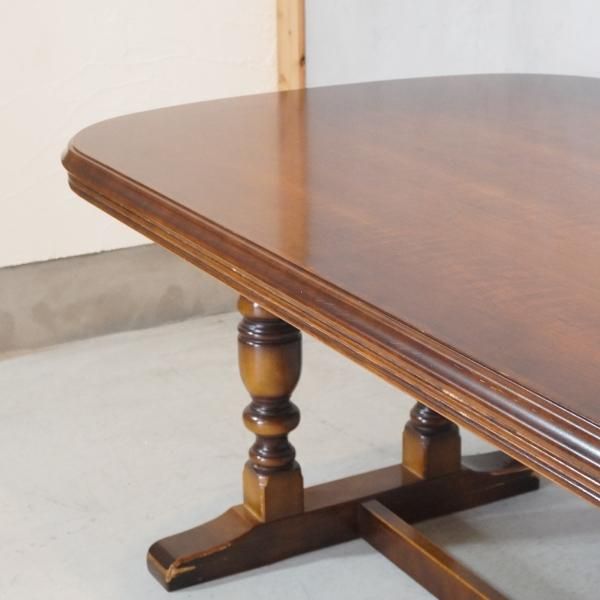 マスカット　カリモク　ダイニングテーブル　コロニアル　アンティーク カリモク家具 カリモク ダイニングテーブル 食堂テーブル