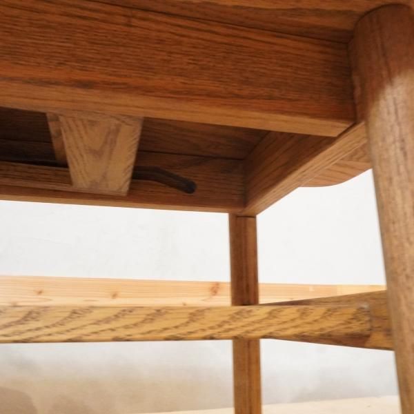 MOMO natural(モモナチュラル)のRIVER GATE LOW TABLE。オーク材 MOMO natural(モモナチュラル)のRIVER GATE LOW TABLE。オーク材